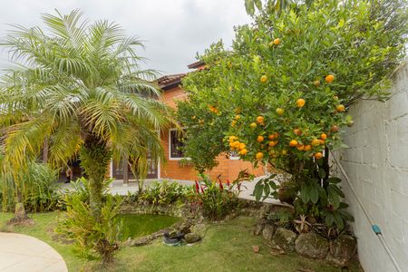 Casa à venda com 680m², 3 quartos e 5 vagasQuintal