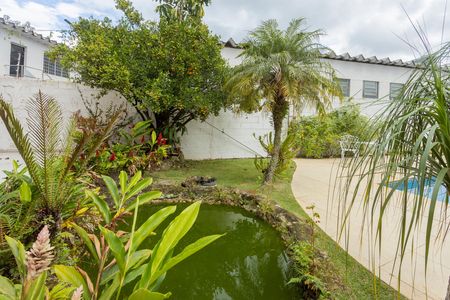 Casa à venda com 680m², 3 quartos e 5 vagasQuintal