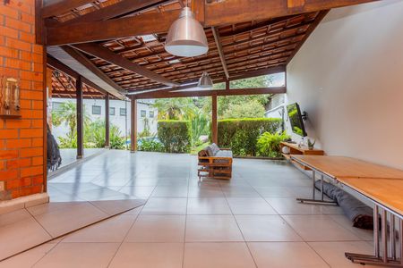 Casa à venda com 680m², 3 quartos e 5 vagasÁrea de lazer