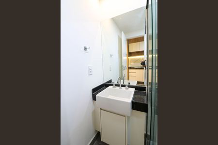 Banheiro de kitnet/studio para alugar com 1 quarto, 25m² em Brooklin, São Paulo
