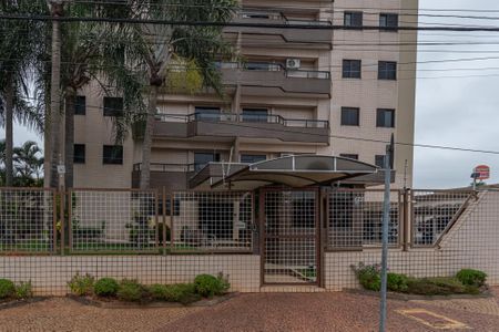 Apartamento para alugar com 85m², 3 quartos e 2 vagas Apartamento para alugar com 85m², 3 quartos e 2 vagasFachada e Portaria