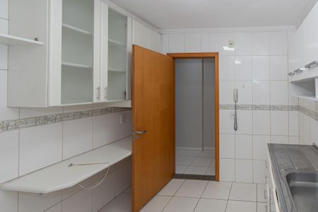 Apartamento para alugar com 85m², 3 quartos e 2 vagas Apartamento para alugar com 85m², 3 quartos e 2 vagasCozinha e Área de Serviço