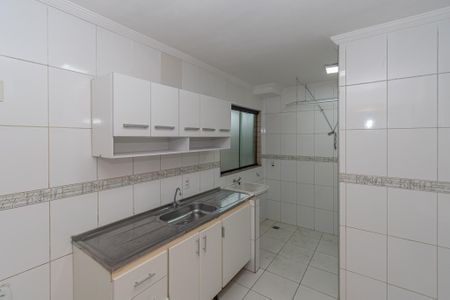 Apartamento para alugar com 85m², 3 quartos e 2 vagas Apartamento para alugar com 85m², 3 quartos e 2 vagasCozinha e Área de Serviço