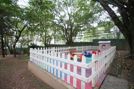 Apartamento para alugar com 76m², 3 quartos e 1 vagaÁrea comum - Playground
