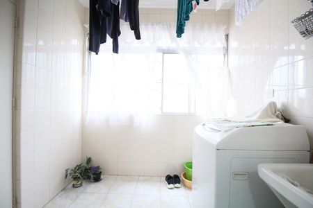 Apartamento para alugar com 76m², 3 quartos e 1 vagaÁrea de Serviço