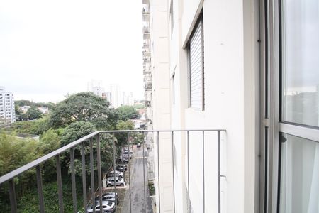 Varanda de apartamento para alugar com 3 quartos, 76m² em Jardim Londrina, São Paulo
