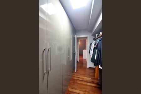 Apartamento para alugar com 147m², 3 quartos e 2 vagasSuíte 1 Closet