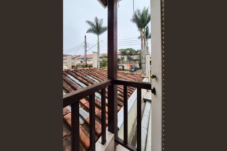 Casa de condomínio à venda com 180m², 3 quartos e 2 vagas Casa de condomínio à venda com 180m², 3 quartos e 2 vagasVaranda Suíte