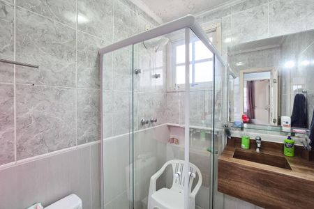 Casa de condomínio à venda com 180m², 3 quartos e 2 vagas Casa de condomínio à venda com 180m², 3 quartos e 2 vagasBanheiro Social