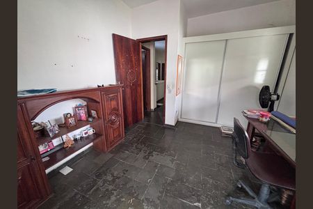 Casa de condomínio à venda com 600m², 6 quartos e 3 vagasQuarto 3