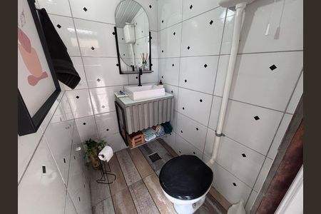 Casa de condomínio à venda com 600m², 6 quartos e 3 vagasLavabo externo