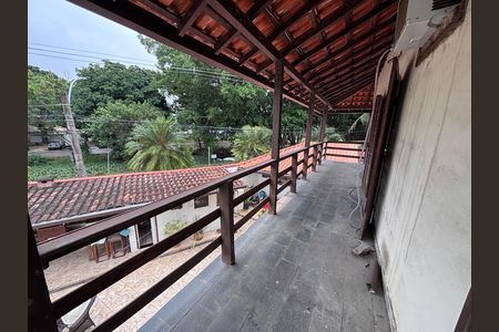 Casa de condomínio à venda com 600m², 6 quartos e 3 vagasVaranda