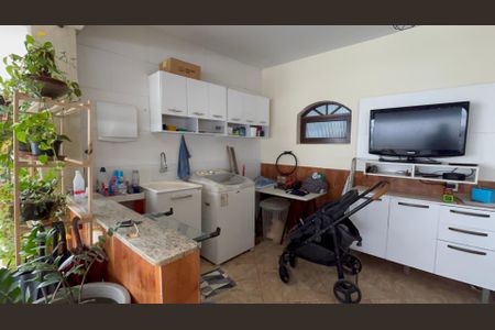 Casa de condomínio à venda com 600m², 6 quartos e 3 vagasÁrea de Serviço