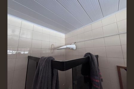 Casa de condomínio à venda com 600m², 6 quartos e 3 vagasBanheiro do quarto 5