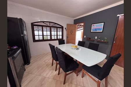 Casa de condomínio à venda com 600m², 6 quartos e 3 vagasCozinha