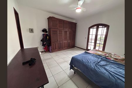 Casa de condomínio à venda com 600m², 6 quartos e 3 vagasQuarto 5
