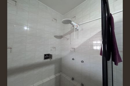 Casa de condomínio à venda com 600m², 6 quartos e 3 vagasBanheiro 