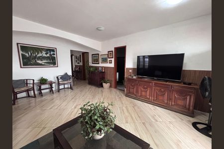 Casa de condomínio à venda com 600m², 6 quartos e 3 vagasSala 1