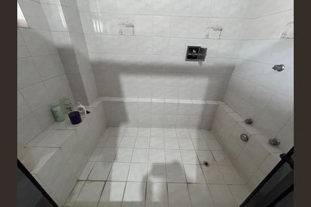Casa de condomínio à venda com 600m², 6 quartos e 3 vagasBanheiro 