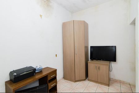 Quarto de casa para alugar com 1 quarto, 45m² em Parque Mikail, Guarulhos
