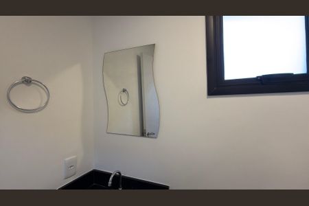 Studio para alugar com 30m², 1 quarto e sem vaga Studio para alugar com 30m², 1 quarto e sem vagaBanheiro