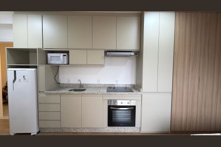 Studio para alugar com 30m², 1 quarto e sem vaga Studio para alugar com 30m², 1 quarto e sem vagaCozinha