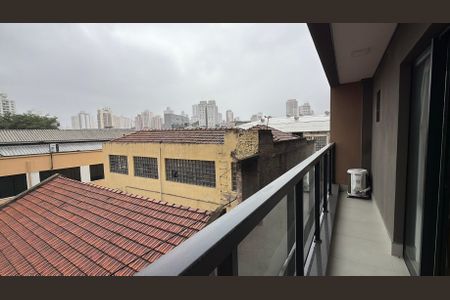 Studio para alugar com 30m², 1 quarto e sem vaga Studio para alugar com 30m², 1 quarto e sem vagaSacada