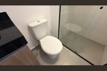 Studio para alugar com 30m², 1 quarto e sem vaga Studio para alugar com 30m², 1 quarto e sem vagaBanheiro