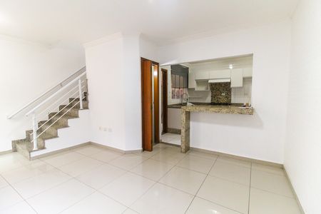Casa de condomínio à venda com 60m², 2 quartos e 2 vagas Casa de condomínio à venda com 60m², 2 quartos e 2 vagasSala