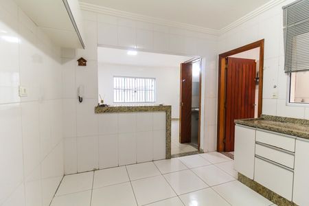 Casa de condomínio à venda com 60m², 2 quartos e 2 vagas Casa de condomínio à venda com 60m², 2 quartos e 2 vagasCozinha