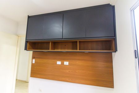 Casa de condomínio à venda com 60m², 2 quartos e 2 vagas Casa de condomínio à venda com 60m², 2 quartos e 2 vagasQuarto 2