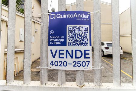 Casa de condomínio à venda com 60m², 2 quartos e 2 vagas Casa de condomínio à venda com 60m², 2 quartos e 2 vagasPlaca