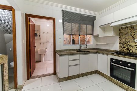 Casa de condomínio à venda com 60m², 2 quartos e 2 vagas Casa de condomínio à venda com 60m², 2 quartos e 2 vagasCozinha