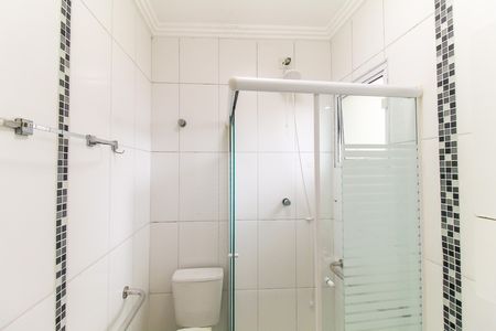Casa de condomínio à venda com 60m², 2 quartos e 2 vagas Casa de condomínio à venda com 60m², 2 quartos e 2 vagasBanheiro da Suíte