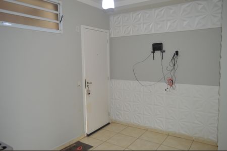 Sala de apartamento para alugar com 2 quartos, 56m² em Jardim Heitor Rigon, Ribeirão Preto