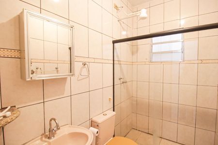 Casa para alugar com 100m², 2 quartos e sem vaga Casa para alugar com 100m², 2 quartos e sem vagaBanheiro