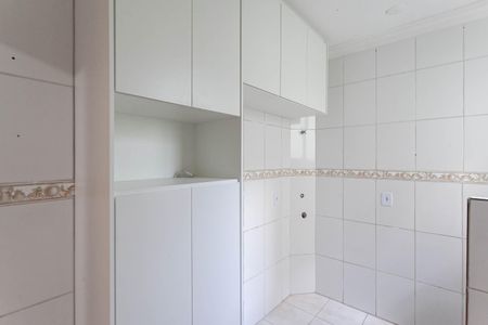 Apartamento para alugar com 50m², 2 quartos e 1 vaga Apartamento para alugar com 50m², 2 quartos e 1 vagaCozinha e Área de Serviço