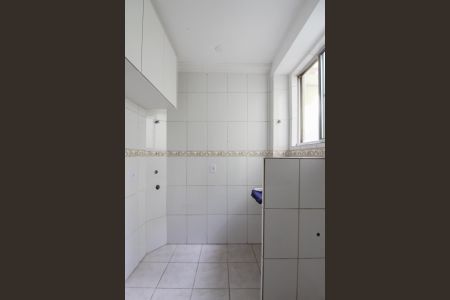Apartamento para alugar com 50m², 2 quartos e 1 vaga Apartamento para alugar com 50m², 2 quartos e 1 vagaCozinha e Área de Serviço