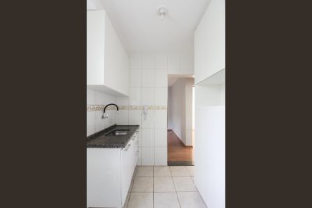Apartamento para alugar com 50m², 2 quartos e 1 vaga Apartamento para alugar com 50m², 2 quartos e 1 vagaCozinha e Área de Serviço