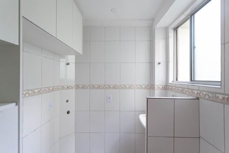 Apartamento para alugar com 50m², 2 quartos e 1 vaga Apartamento para alugar com 50m², 2 quartos e 1 vagaCozinha e Área de Serviço