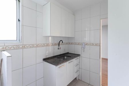 Apartamento para alugar com 50m², 2 quartos e 1 vaga Apartamento para alugar com 50m², 2 quartos e 1 vagaCozinha e Área de Serviço