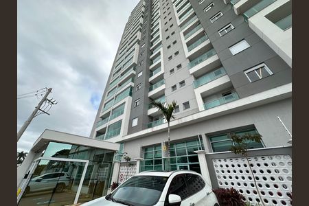 Apartamento para alugar com 72m², 2 quartos e 1 vagaFachada