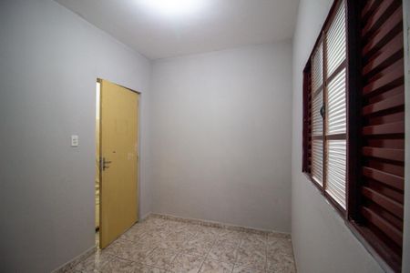 Casa para alugar com 125m², 4 quartos e 2 vagas Casa para alugar com 125m², 4 quartos e 2 vagasQuarto