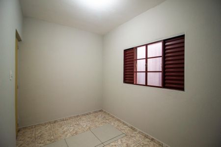 Casa para alugar com 125m², 4 quartos e 2 vagas Casa para alugar com 125m², 4 quartos e 2 vagasQuarto 2