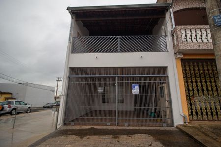 Casa para alugar com 125m², 4 quartos e 2 vagas Casa para alugar com 125m², 4 quartos e 2 vagasFachada