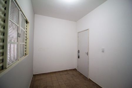 Casa para alugar com 125m², 4 quartos e 2 vagas Casa para alugar com 125m², 4 quartos e 2 vagasQuarto 2 Casa 2