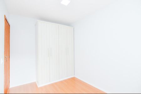 Quarto 1  de apartamento para alugar com 2 quartos, 48m² em Invernada, Guarulhos