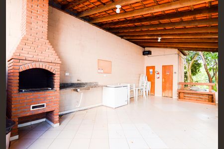 Apartamento para alugar com 48m², 2 quartos e 1 vagaÁrea comum Churrasqueira 