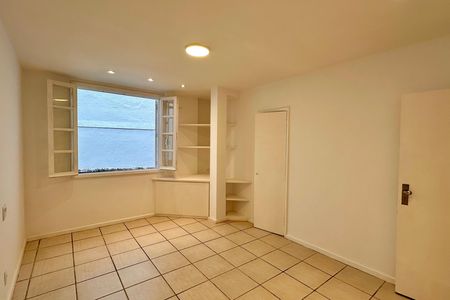 Apartamento para alugar com 90m², 2 quartos e 1 vaga