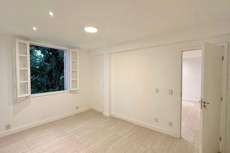 Apartamento para alugar com 90m², 2 quartos e 1 vaga